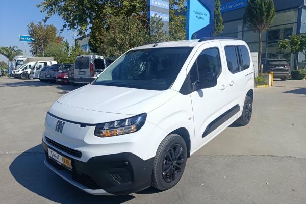 2024 FİAT DOBLO 1.5 BLUEHDİ PREMİO
